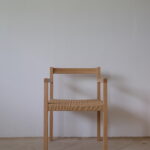 オーダー家具 オーダーキッチン 造作家具 無垢材 岐阜 愛知 三重 静岡 大垣 ダイニングテーブル ダイニングチェア カップボード ナラ材 楢材 　 扉　建具　カウンター収納 求人